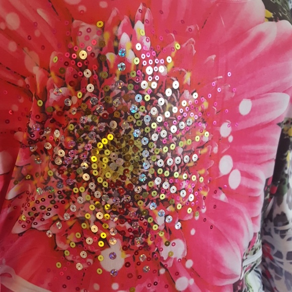 Gorgeous top size M - Picture 3 of 7